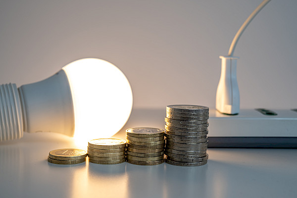 How to use cheap overnight electricity to run your home